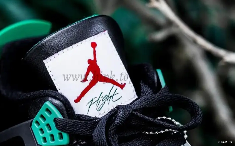 RETAIL GOD TO PK Black Jordan 4 Green SHIP SB MATERIALS READY Retro 0511